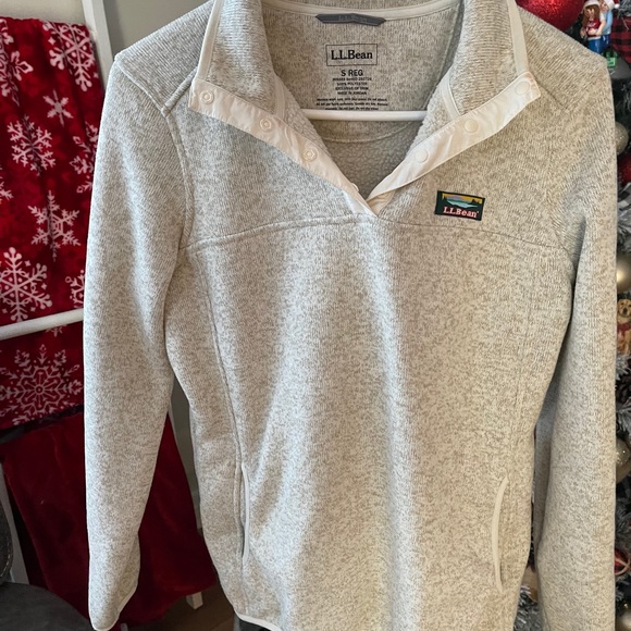 LL Bean Pullover Sweater - Picture 2 of 6